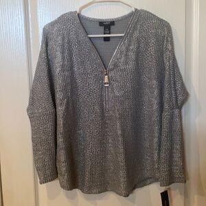 NWT Women’s Alfani P/M silver sweater